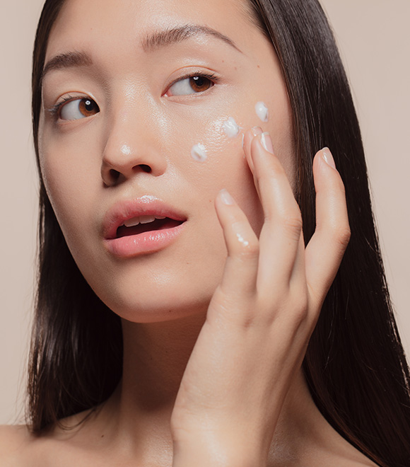 the logo for Narie Holistics